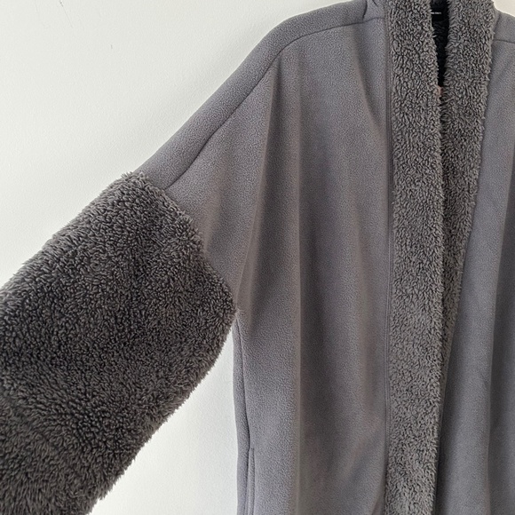 INC International Concepts Intimates Gray Sherpa Fleece Lounge Jacket - Picture 4 of 16